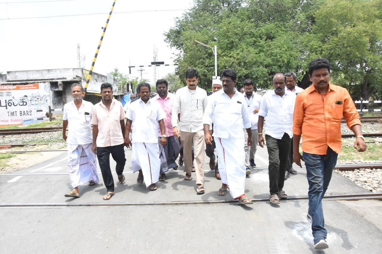 எனது கோரிக்கையை ஏற்று, பழையபடி இரயில் தண்டவாளத்தின் கீழ் கேபிள் மூலம் மின்விநியோகம் வழங்கப்படும் என்ற மகிழ்ச்சியான அறிவிப்பு துரை வைகோ mp நன்றி அறிக்கை
