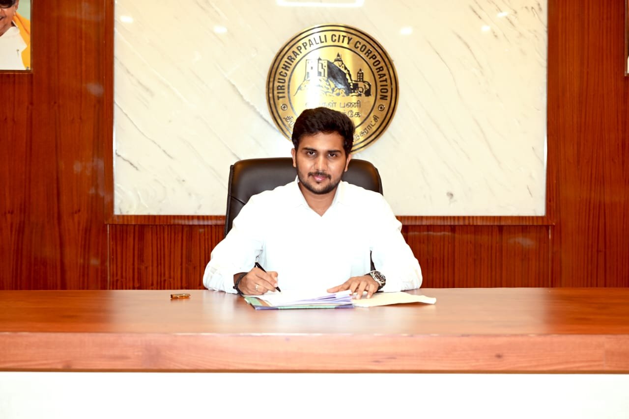 திருச்சிராப்பள்ளி மாநகராட்சியின் ஆணையராகதிரு. லி.மதுபாலன், இ.ஆ.ப., அவர்கள் பொறுப்பேற்றார்