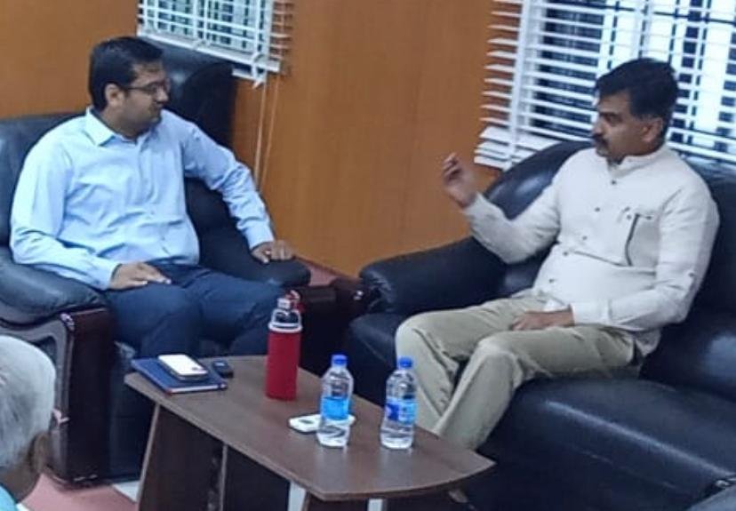 துரை வைகோ mp திருச்சி மாவட்ட ஆட்சியரை சந்தித்து பொதுமக்களுக்காக கோரிக்கை