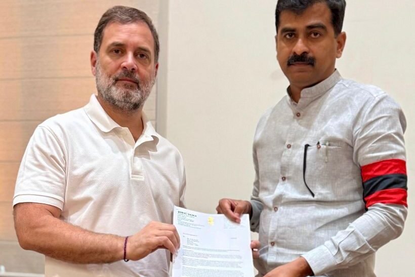 மக்களவை எதிர்க்கட்சித் தலைவர் ராகுல் காந்தியுடன் ரஷ்ய ராணுவத்தால் சிறைபிடிக்கப்பட்ட மருத்துவ மாணவனை மீட்பதற்காக உரையாடிய துரை வைகோ எம்பி