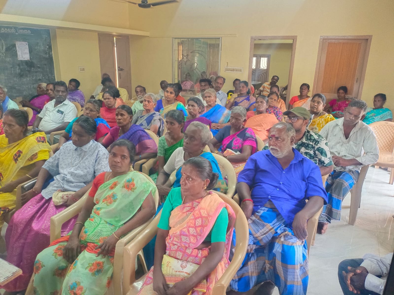 தமிழ்நாடு அனைத்து வகை மாற்றுத்திறனாளிகள் மற்றும் பாதுகாப்போர் உரிமைகளுக்கான சங்கம் Bdo அலுவலகம் முற்றுகை, தஞ்சாவூர் சாலை மறியல்