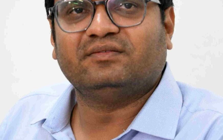 திருச்சியில் நடுநிசியில் ஆப்பரேஷன் சிந்தூர். கமாண்டர் இன் சீப் மாவட்ட ஆட்சியர் சரவணன்மிசன் கமாண்டர் ஸ்ரீரங்கம் வட்டாட்சியர் செல்வகணேஷ்.