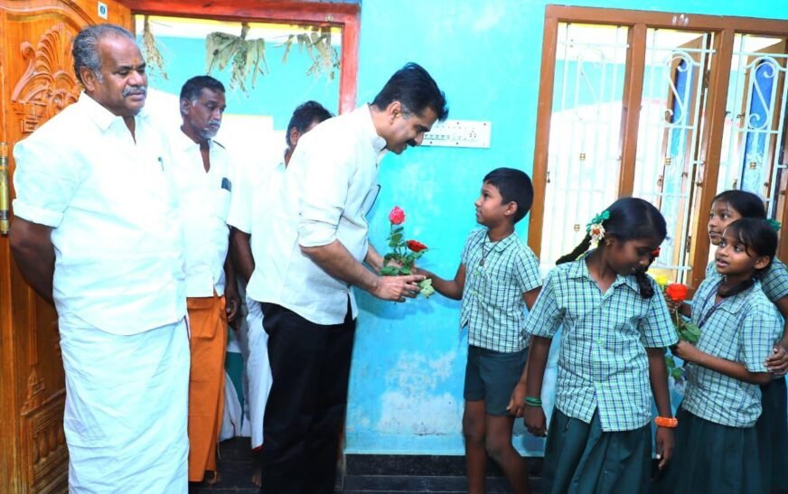 கிராம்ப்புற மாணவர்களின் கல்விக்கண் திறந்த துரை வைகோ எம்.பி